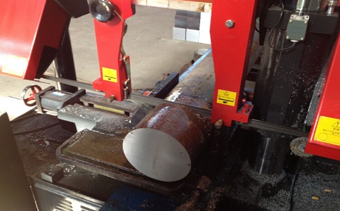 南溪卧式带锯床加工时出现明显振荡如何排查？